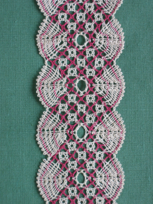 Picture of a lace garter